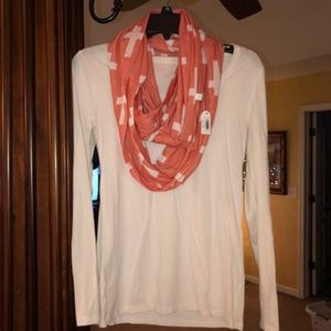 Icon Collection Infiniti Scarf EXCELLENT Condition